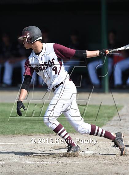 Thumbnail 1 in North Haven vs. Windsor (CIAC Class L Semifinal) photogallery.