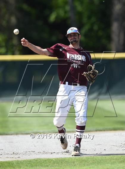 Thumbnail 1 in North Haven vs. Windsor (CIAC Class L Semifinal) photogallery.