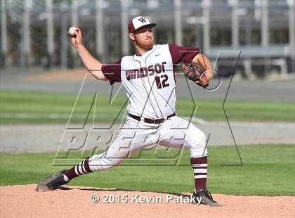 Thumbnail 3 in North Haven vs. Windsor (CIAC Class L Semifinal) photogallery.