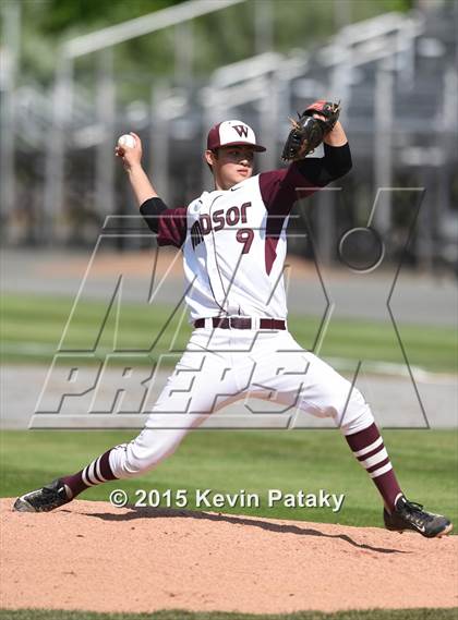 Thumbnail 2 in North Haven vs. Windsor (CIAC Class L Semifinal) photogallery.