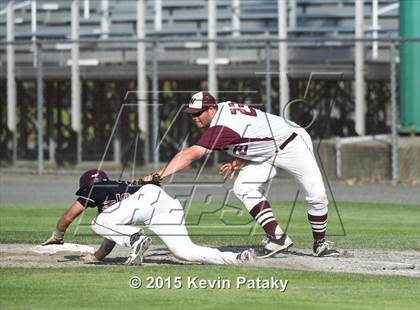 Thumbnail 1 in North Haven vs. Windsor (CIAC Class L Semifinal) photogallery.