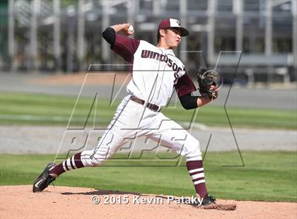 Thumbnail 3 in North Haven vs. Windsor (CIAC Class L Semifinal) photogallery.