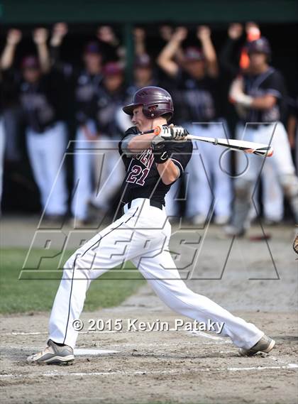 Thumbnail 2 in North Haven vs. Windsor (CIAC Class L Semifinal) photogallery.