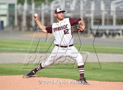 Thumbnail 1 in North Haven vs. Windsor (CIAC Class L Semifinal) photogallery.