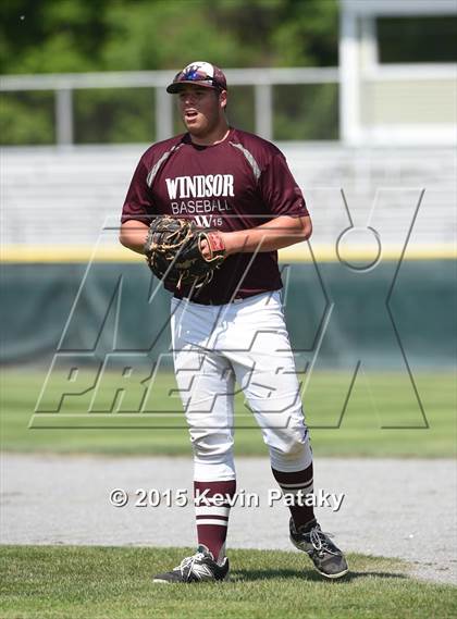 Thumbnail 1 in North Haven vs. Windsor (CIAC Class L Semifinal) photogallery.