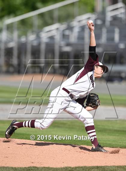 Thumbnail 1 in North Haven vs. Windsor (CIAC Class L Semifinal) photogallery.
