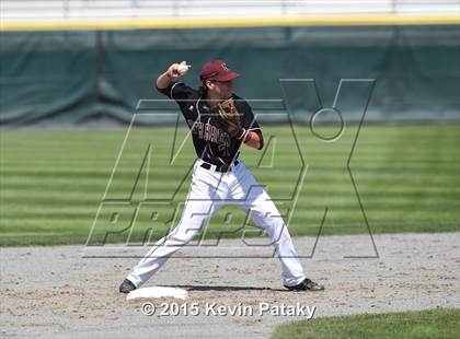 Thumbnail 2 in North Haven vs. Windsor (CIAC Class L Semifinal) photogallery.