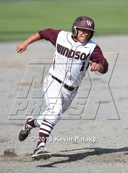 Thumbnail 1 in North Haven vs. Windsor (CIAC Class L Semifinal) photogallery.