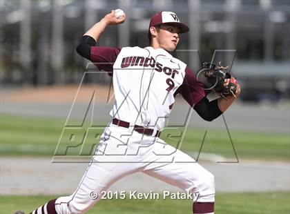 Thumbnail 1 in North Haven vs. Windsor (CIAC Class L Semifinal) photogallery.