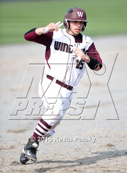 Thumbnail 2 in North Haven vs. Windsor (CIAC Class L Semifinal) photogallery.