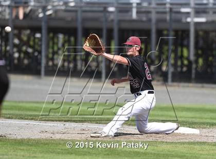 Thumbnail 2 in North Haven vs. Windsor (CIAC Class L Semifinal) photogallery.