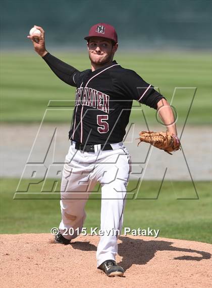 Thumbnail 3 in North Haven vs. Windsor (CIAC Class L Semifinal) photogallery.