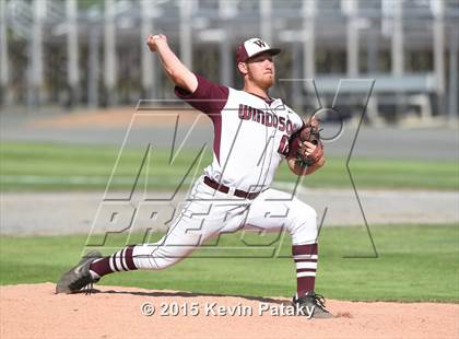 Thumbnail 3 in North Haven vs. Windsor (CIAC Class L Semifinal) photogallery.
