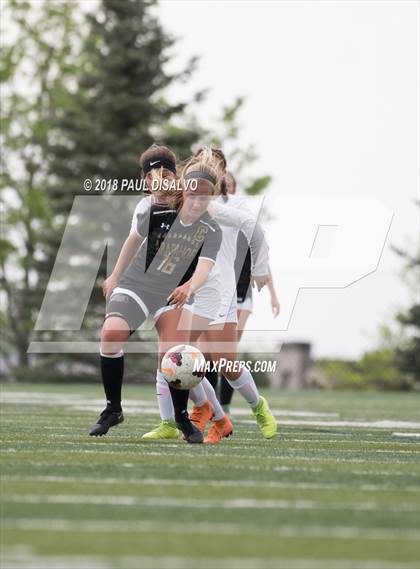Thumbnail 1 in Mountain Vista vs. Arapahoe (CHSAA 5A 2nd Round) photogallery.