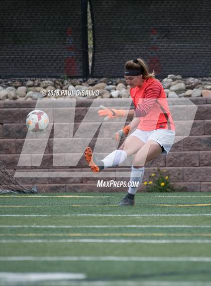 Thumbnail 3 in Mountain Vista vs. Arapahoe (CHSAA 5A 2nd Round) photogallery.