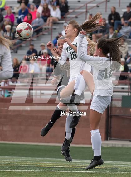 Thumbnail 1 in Mountain Vista vs. Arapahoe (CHSAA 5A 2nd Round) photogallery.