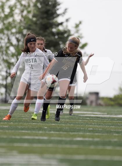 Thumbnail 3 in Mountain Vista vs. Arapahoe (CHSAA 5A 2nd Round) photogallery.
