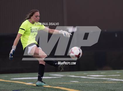 Thumbnail 2 in Mountain Vista vs. Arapahoe (CHSAA 5A 2nd Round) photogallery.