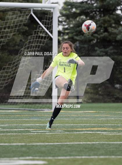 Thumbnail 2 in Mountain Vista vs. Arapahoe (CHSAA 5A 2nd Round) photogallery.