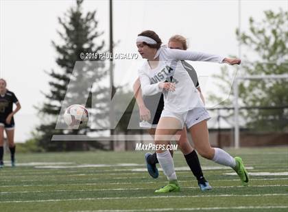 Thumbnail 2 in Mountain Vista vs. Arapahoe (CHSAA 5A 2nd Round) photogallery.