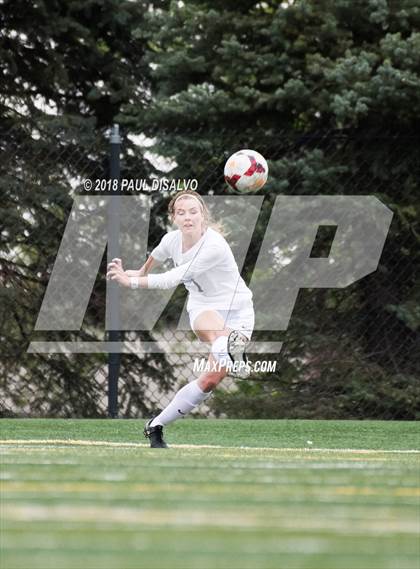 Thumbnail 1 in Mountain Vista vs. Arapahoe (CHSAA 5A 2nd Round) photogallery.