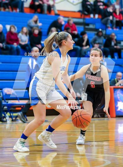 Thumbnail 2 in Pierson/Bridgehampton/Shelter Island vs. Millbrook (NYSPHSAA Class C Regional Final) photogallery.