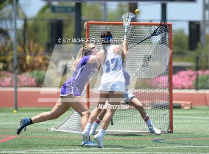 Thumbnail 1 in Carlsbad vs. La Jolla Country Day (CIF SDS Division 2 Final) photogallery.