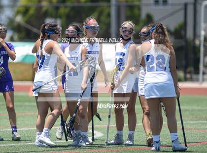 Thumbnail 2 in Carlsbad vs. La Jolla Country Day (CIF SDS Division 2 Final) photogallery.