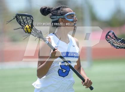Thumbnail 3 in Carlsbad vs. La Jolla Country Day (CIF SDS Division 2 Final) photogallery.
