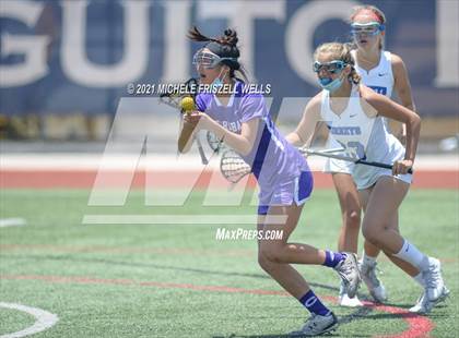 Thumbnail 3 in Carlsbad vs. La Jolla Country Day (CIF SDS Division 2 Final) photogallery.