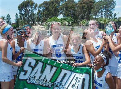 Thumbnail 3 in Carlsbad vs. La Jolla Country Day (CIF SDS Division 2 Final) photogallery.