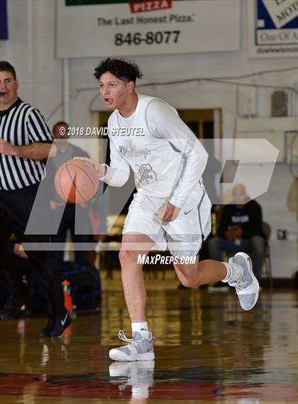 Thumbnail 3 in Salesian College Preparatory vs. Gridley (65th Gridley Invitational) photogallery.