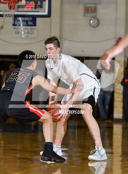 Thumbnail 2 in Salesian College Preparatory vs. Gridley (65th Gridley Invitational) photogallery.