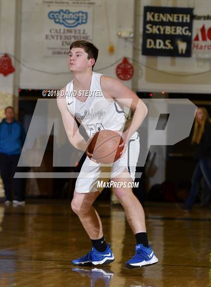Thumbnail 1 in Salesian College Preparatory vs. Gridley (65th Gridley Invitational) photogallery.