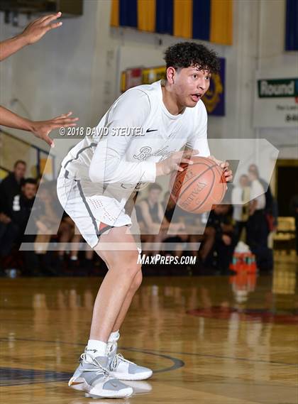 Thumbnail 1 in Salesian College Preparatory vs. Gridley (65th Gridley Invitational) photogallery.