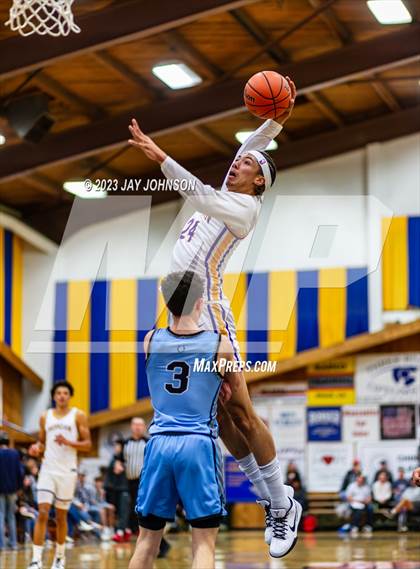 Thumbnail 3 in Clovis North vs. Archbishop Riordan (Gridley Invitational) photogallery.
