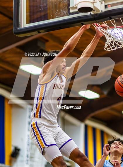 Thumbnail 1 in Clovis North vs. Archbishop Riordan (Gridley Invitational) photogallery.