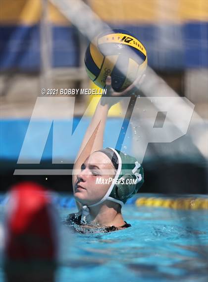 Thumbnail 3 in St. Mary's vs. Garces Memorial photogallery.