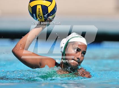 Thumbnail 3 in St. Mary's vs. Garces Memorial photogallery.