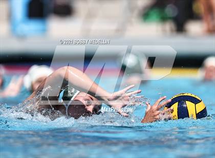 Thumbnail 3 in St. Mary's vs. Garces Memorial photogallery.