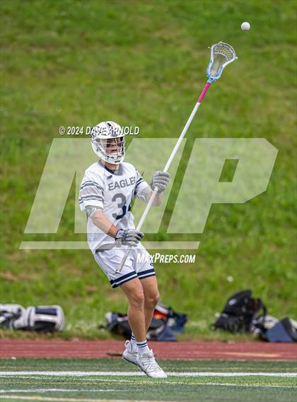 Thumbnail 3 in St. John's Prep vs. Boston College High (MIAA Division 1 Semifinal) photogallery.