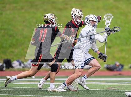Thumbnail 3 in St. John's Prep vs. Boston College High (MIAA Division 1 Semifinal) photogallery.