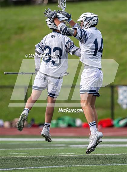 Thumbnail 3 in St. John's Prep vs. Boston College High (MIAA Division 1 Semifinal) photogallery.