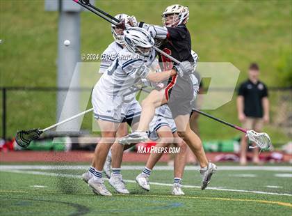Thumbnail 3 in St. John's Prep vs. Boston College High (MIAA Division 1 Semifinal) photogallery.