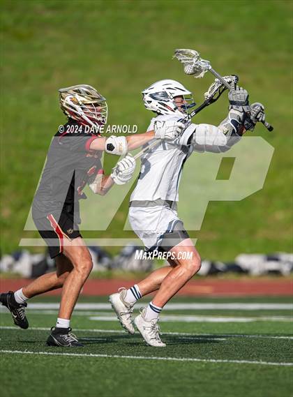 Thumbnail 3 in St. John's Prep vs. Boston College High (MIAA Division 1 Semifinal) photogallery.