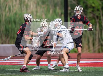 Thumbnail 2 in St. John's Prep vs. Boston College High (MIAA Division 1 Semifinal) photogallery.