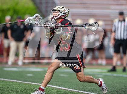 Thumbnail 3 in St. John's Prep vs. Boston College High (MIAA Division 1 Semifinal) photogallery.