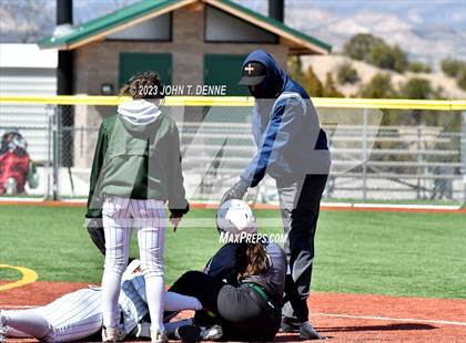 Thumbnail 2 in Hope Christian vs. Pojoaque Valley photogallery.