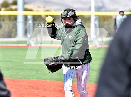 Thumbnail 3 in Hope Christian vs. Pojoaque Valley photogallery.