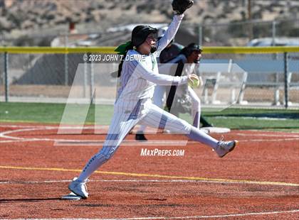 Thumbnail 3 in Hope Christian vs. Pojoaque Valley photogallery.